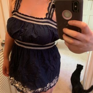 Motherhood Maternity top new with tags!